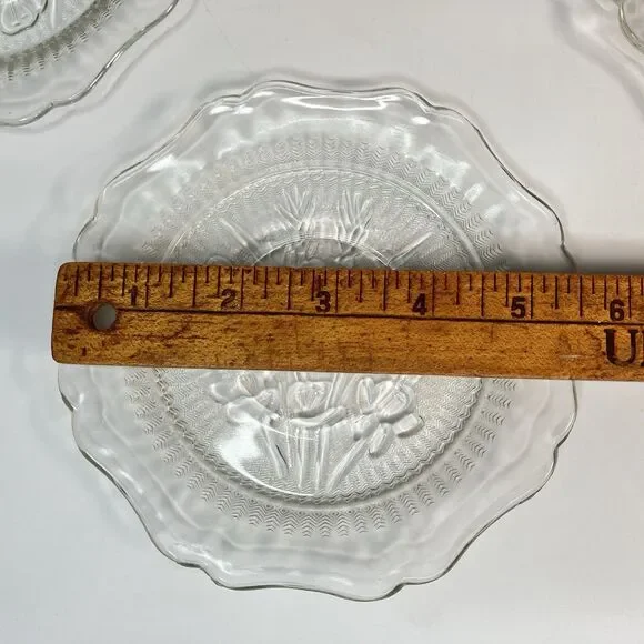 Set 4 Vtg Jeannette Glass Iris & Herringbone Clear Depression Saucers 5.75" - Picture 4 of 5